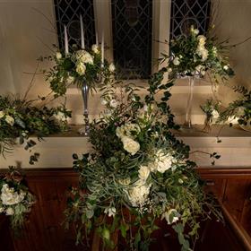 fwthumb4. Tessa venue flowers.jpg